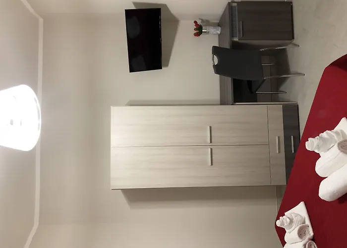 Couette-café Residenza Atena 4*